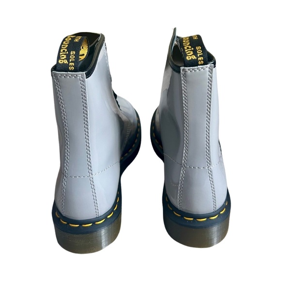 NEW Dr. Martens Women's 1460 Grey Lucido Patent Lamper Fashion Boot Size 8 - Picture 7 of 8